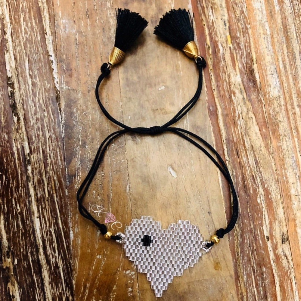 Heart Bracelet silver colored beads & tassel ends